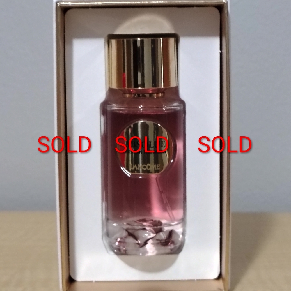 Lancome Absolue Rose on the Moon Perfume - Pink and Gold